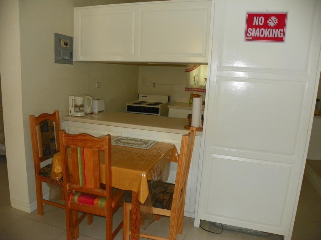 Annjenn Apartments クライストチャーチ エクステリア 写真